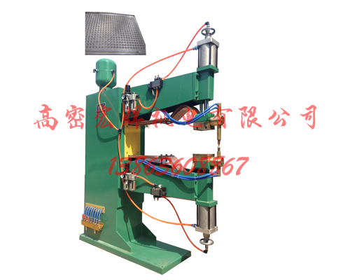 板式散熱器雙動(dòng)點(diǎn)焊機(jī)